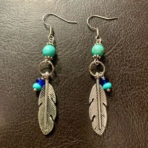 ❤️5/$15 Silver Feather Turquoise Beaded Handcrafted Dangle Earrings